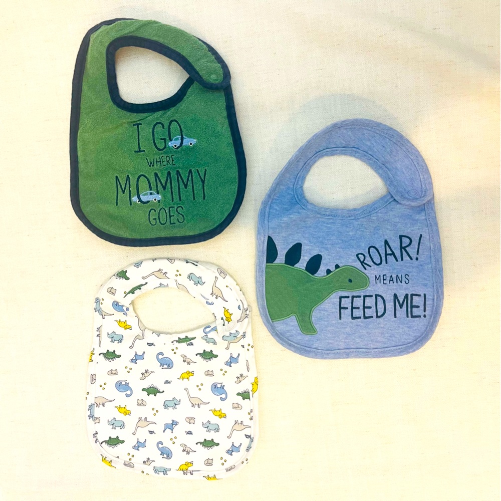 Carter’s little baby basics 4 Pack bib set preloved 💕